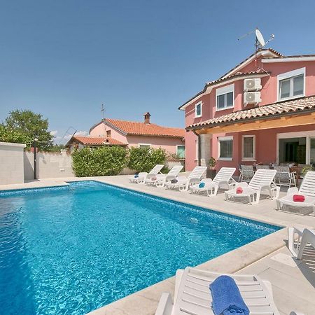 Holiday Home Nikol Пула Екстер'єр фото