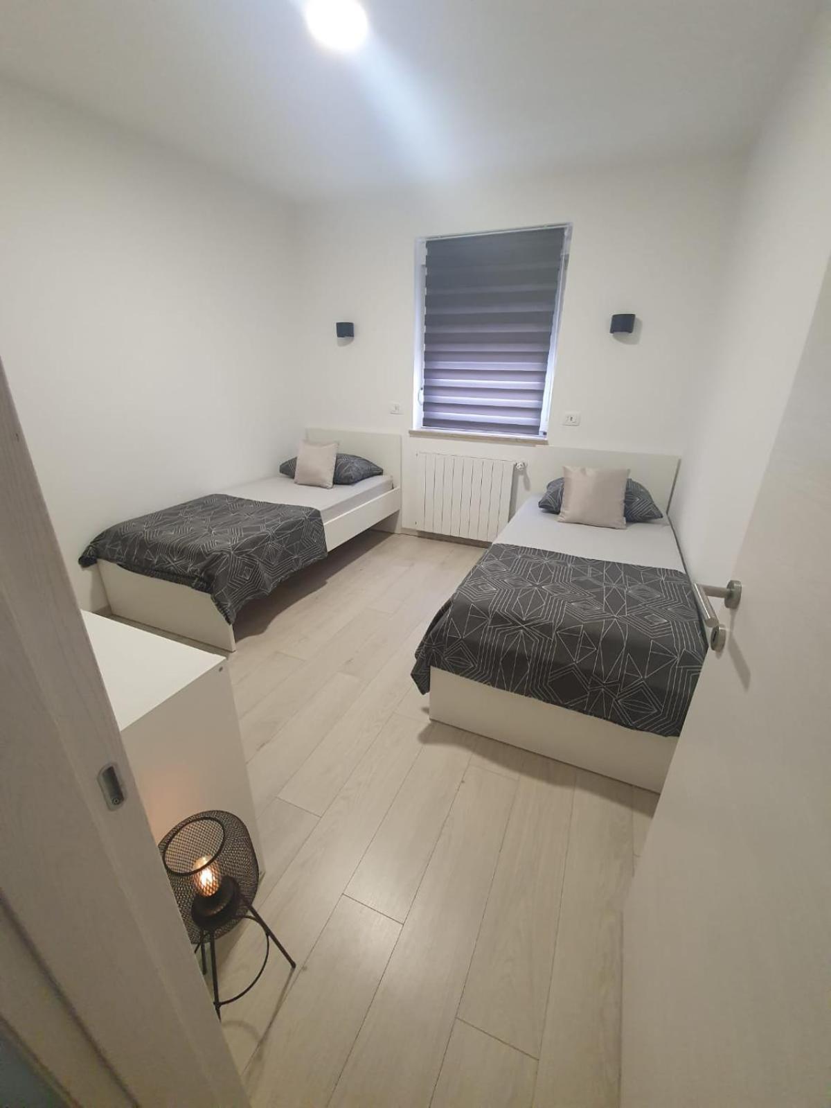 Holiday Home Nikol Пула Екстер'єр фото