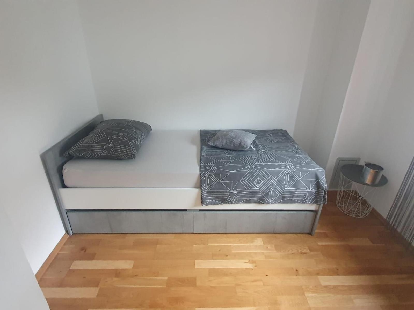 Holiday Home Nikol Пула Екстер'єр фото