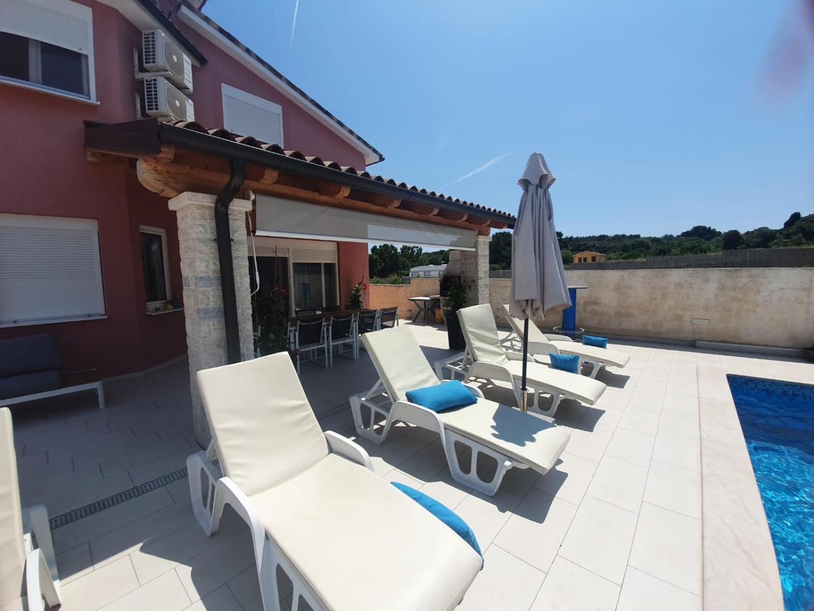 Holiday Home Nikol Пула Екстер'єр фото
