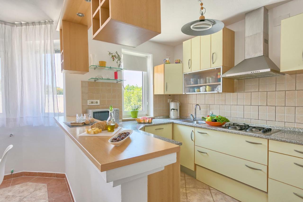 Holiday Home Nikol Пула Екстер'єр фото