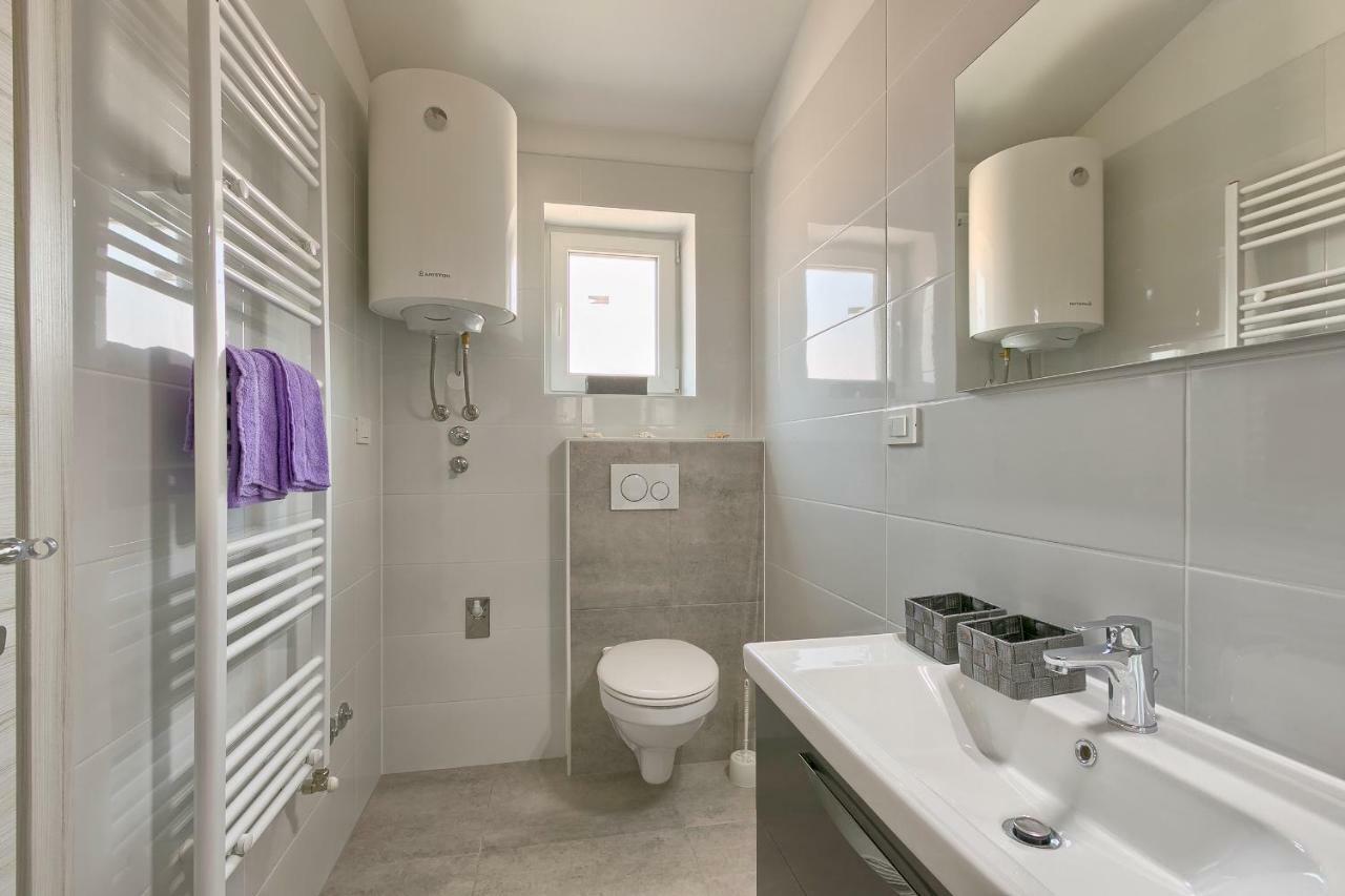 Holiday Home Nikol Пула Екстер'єр фото