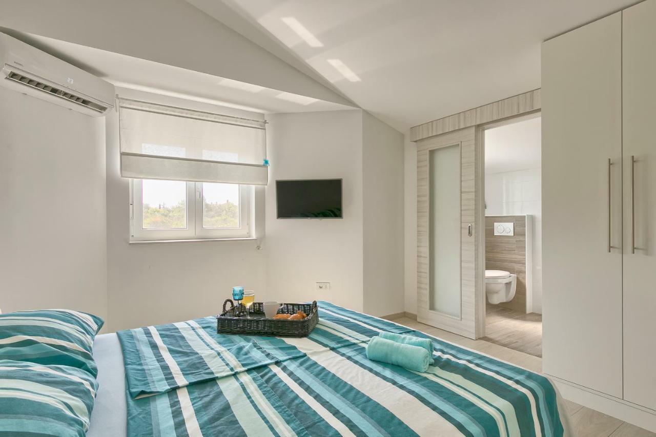 Holiday Home Nikol Пула Екстер'єр фото